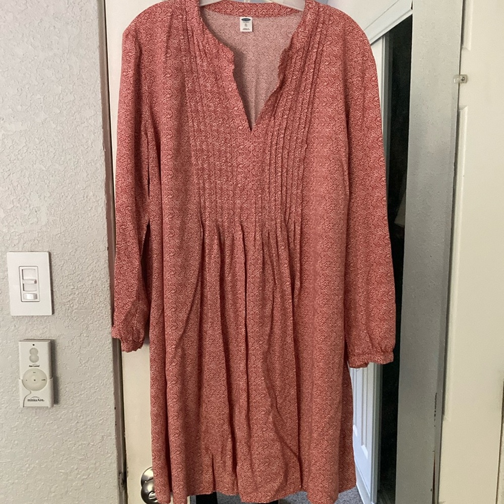 Old Navy Pink Pleated Sundress with Bishop Sleeves
